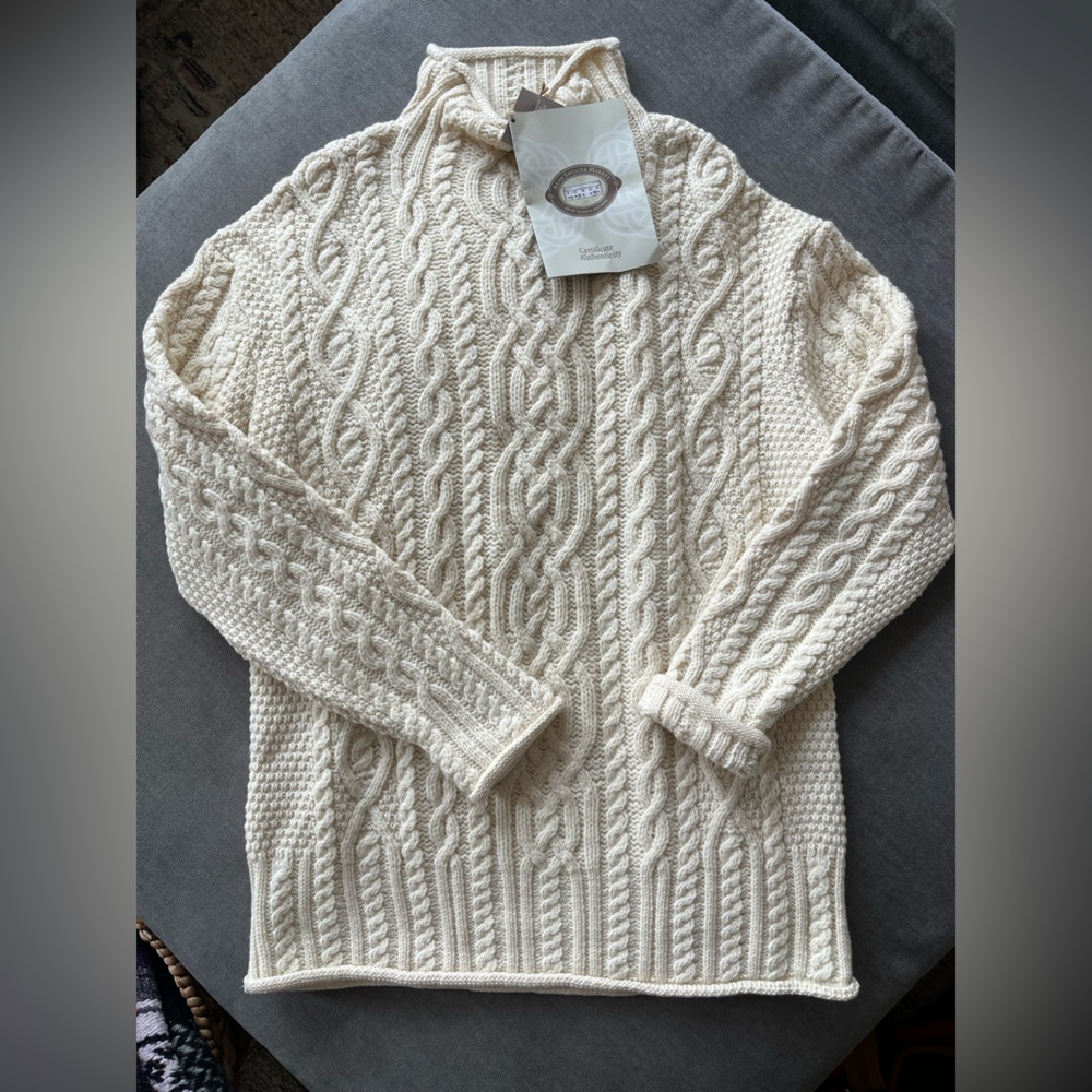 Aran Sweater Market 100% Merino Wool Cable Knit Sweater – NWT 🤍 - Picture 2 of 6